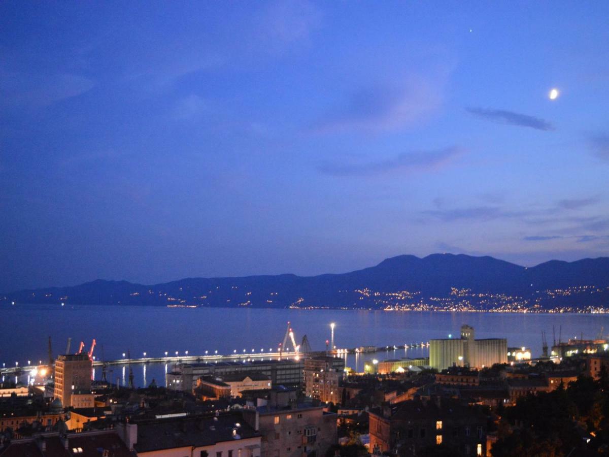 Sentona Apartment Rijeka Exteriör bild